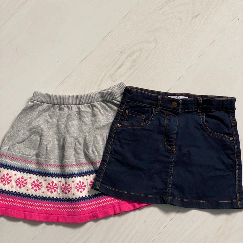 GAP / Gymboree Girls Size 6-7 skirts bundle of 2